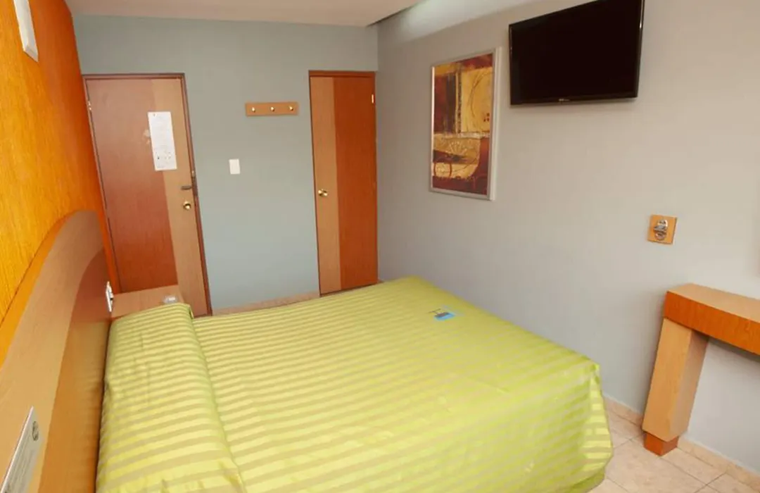 Hotel Lira - Sólo Adultos-1