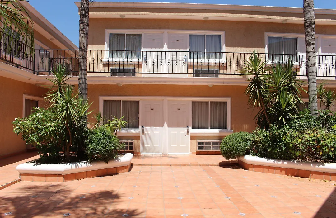 Hotel La Villa-1