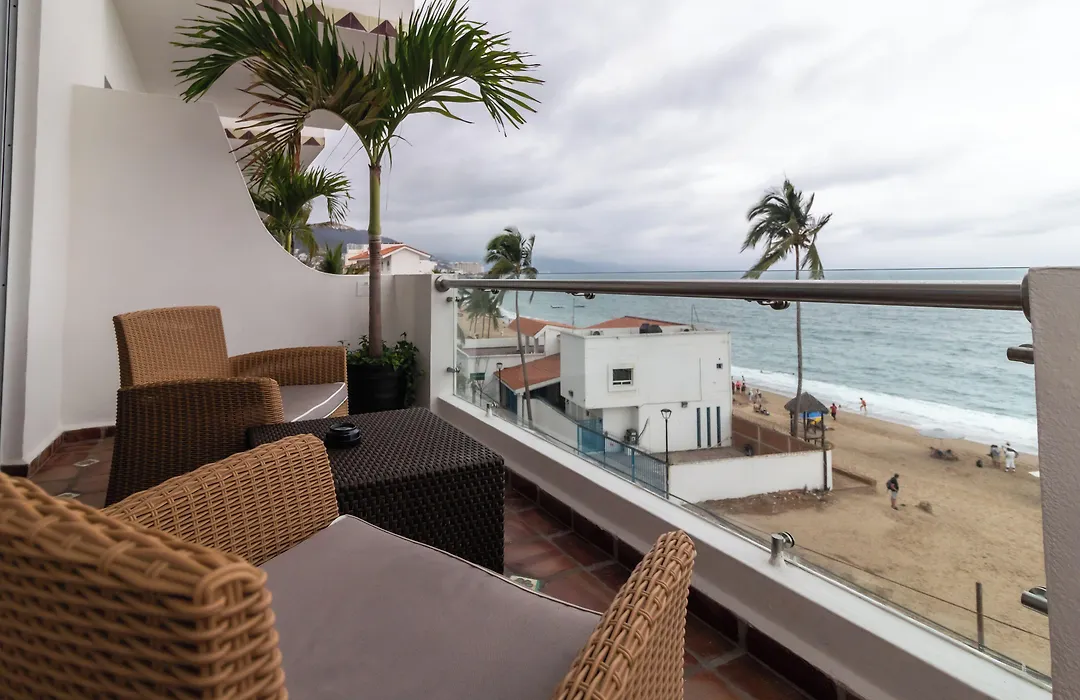 The Paramar Beachfront Boutique Hotel With Breakfast Included - Downtown Malecon-1