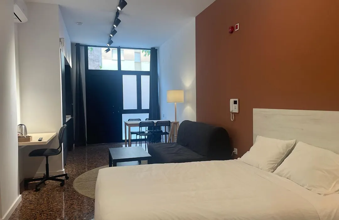 Apartahotel Espai Verd Benimaclet-1