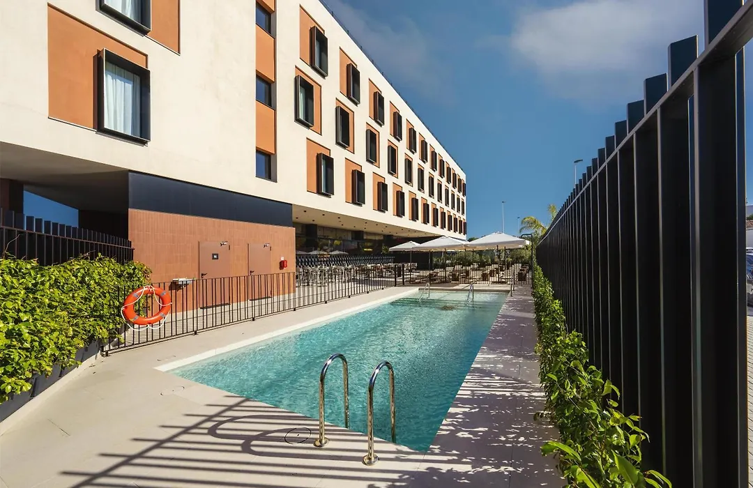 Hampton By Hilton Alicante Airport-1