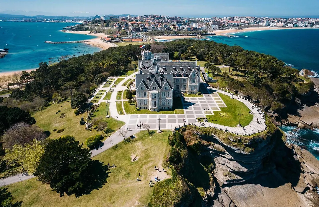 Dorma Coliseum-1