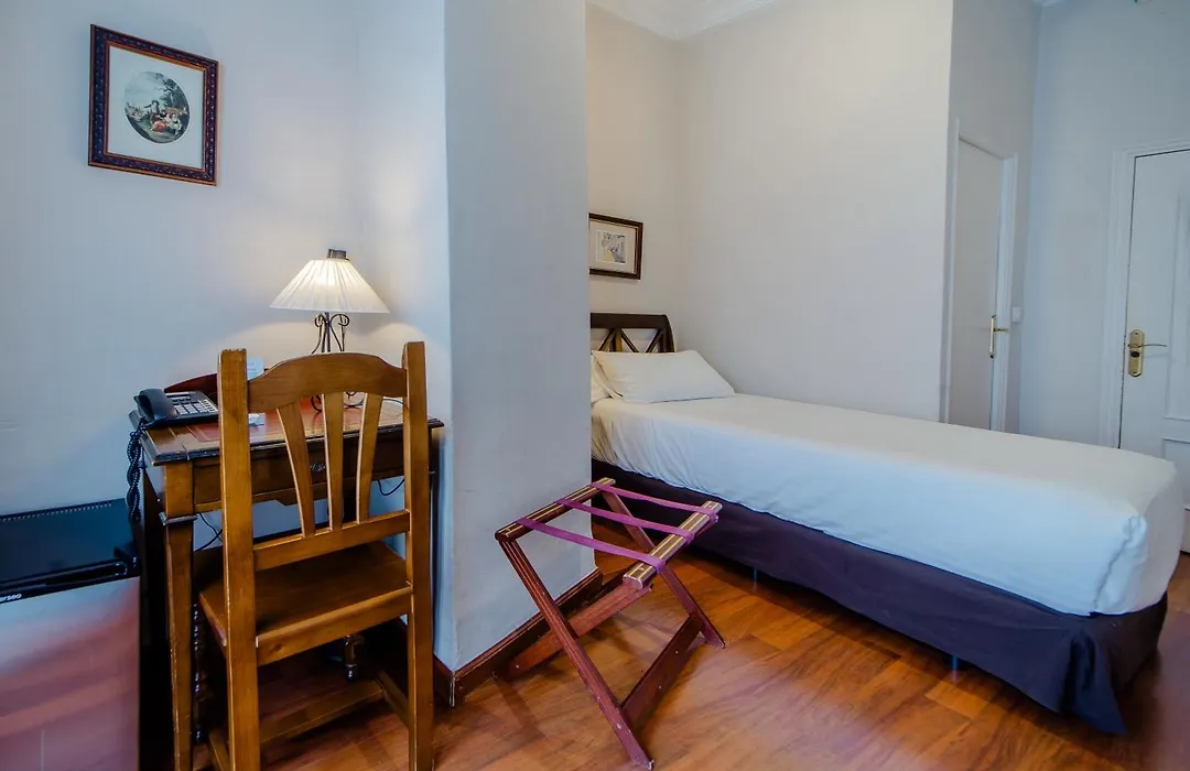 Hotel Simon-1