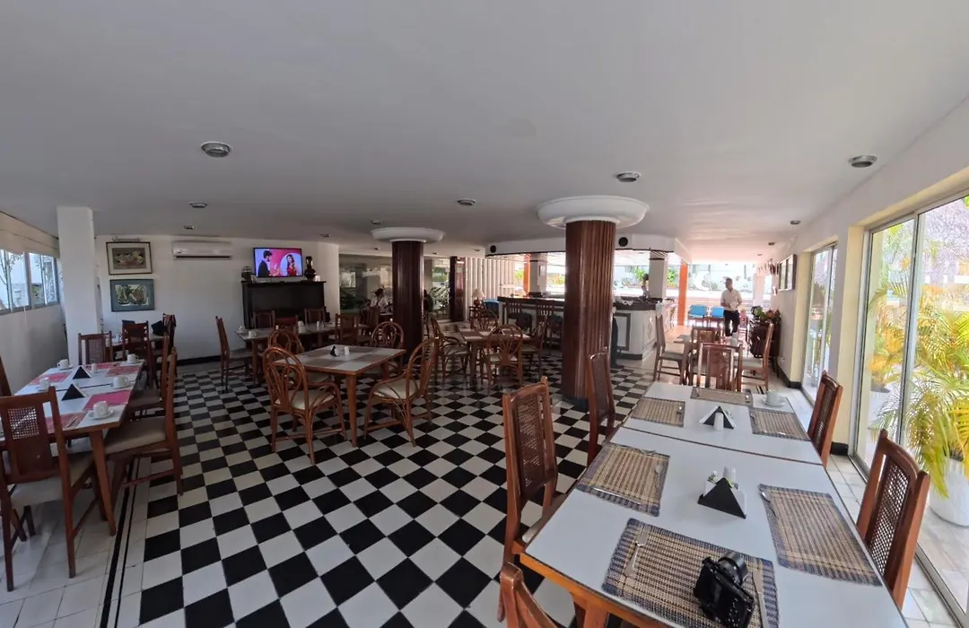 Hotel Bahia Cartagena-1