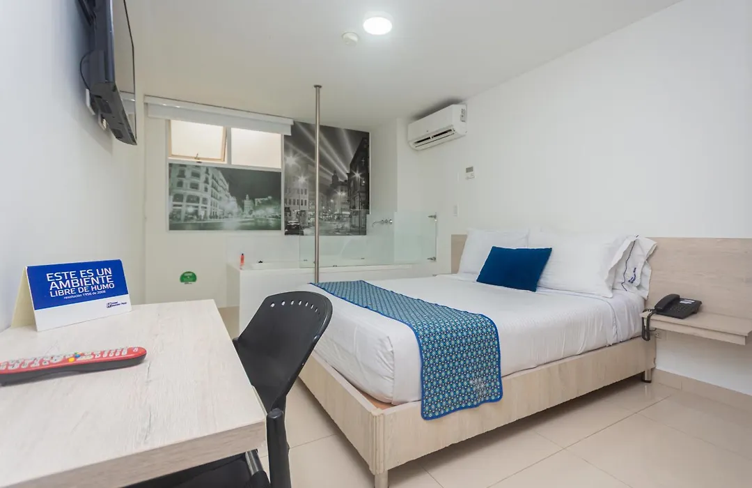 Hotel Laureles Plaza-1