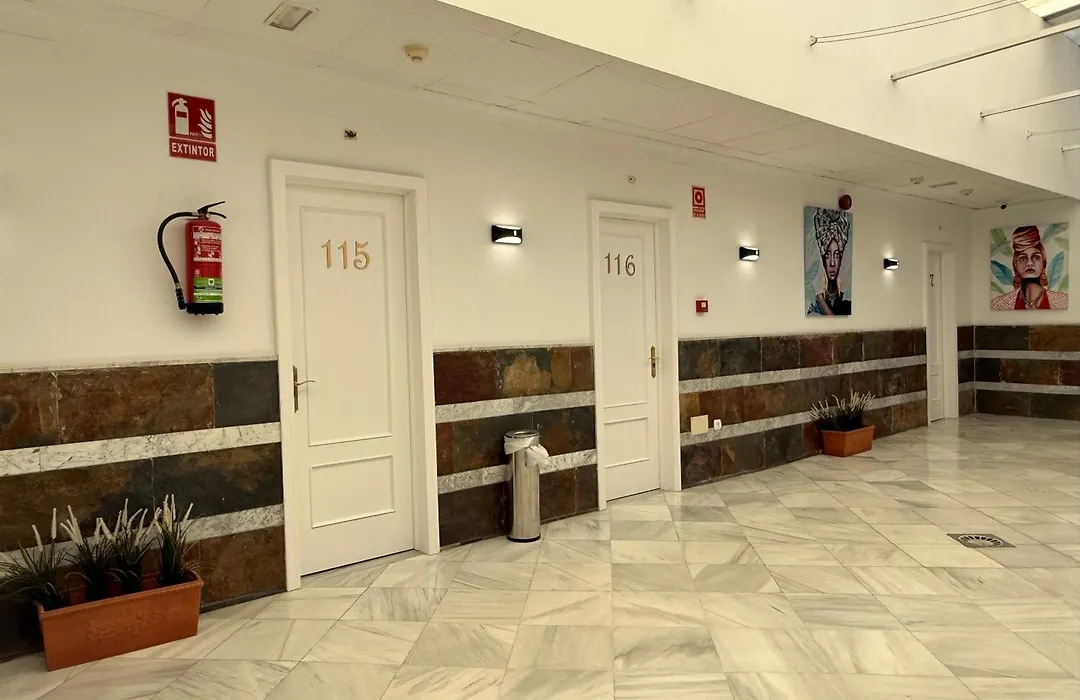 Hotel Quitagolpe-1