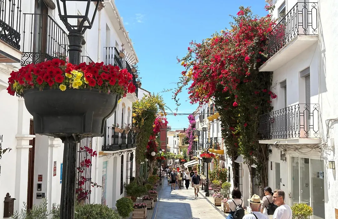Hostal Paco Marbella-1