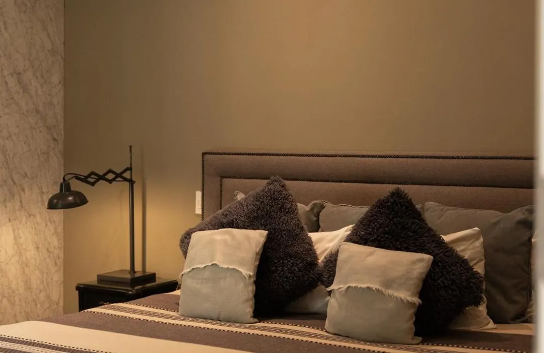 Nima Local House Hotel & Spa-1