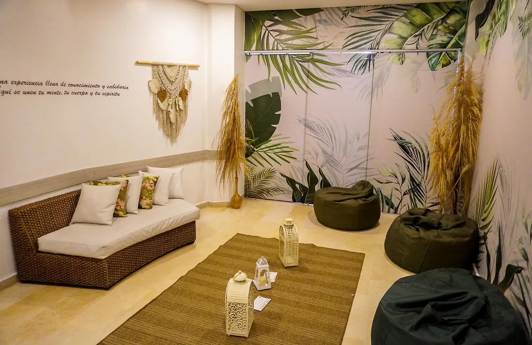 Hotel Bolivariana Plaza Medellin-1