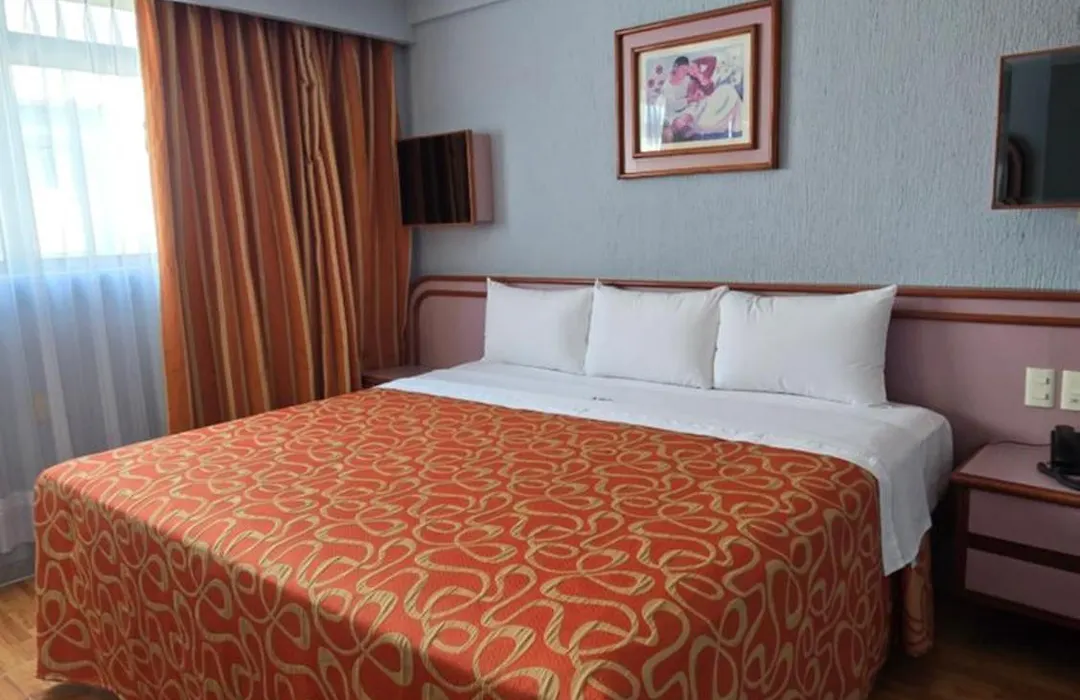 Hotel Cuba-1