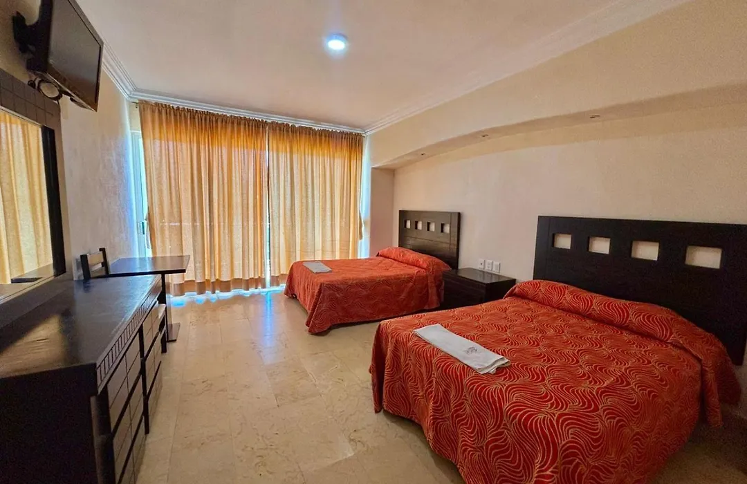 Hotel RRU Diamante-1