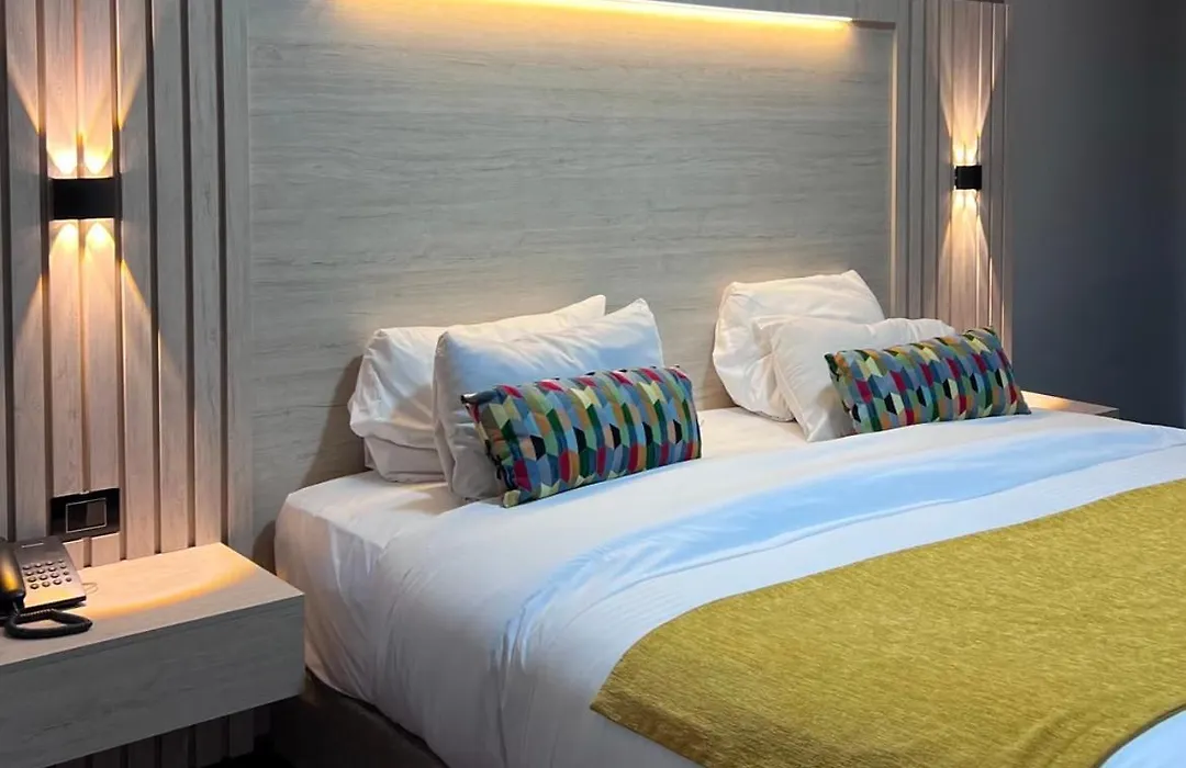 Hotel Charlotte Suite 26-1