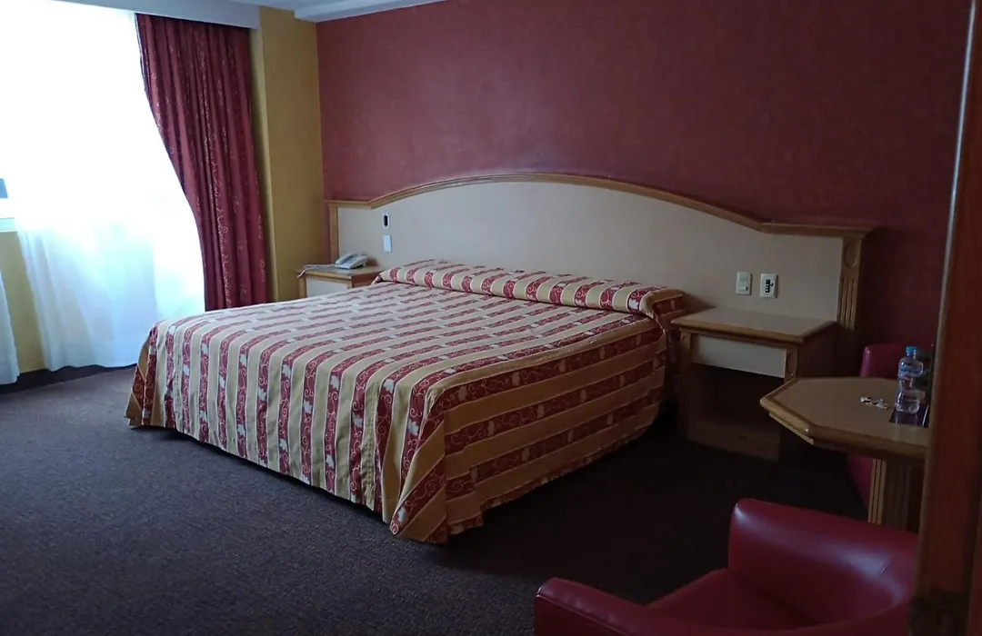 Hotel Montevideo-1