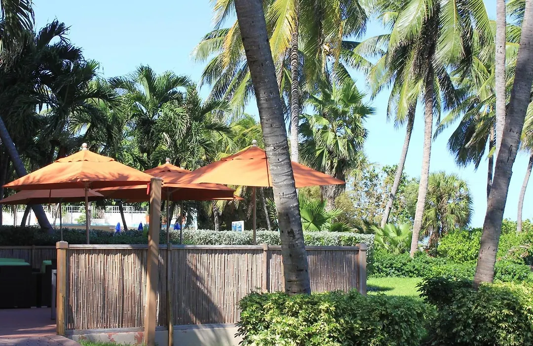Holiday Inn Miami Beach-Oceanfront By Ihg-1