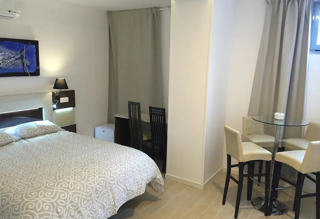 Hotel Skyline Madrid-1