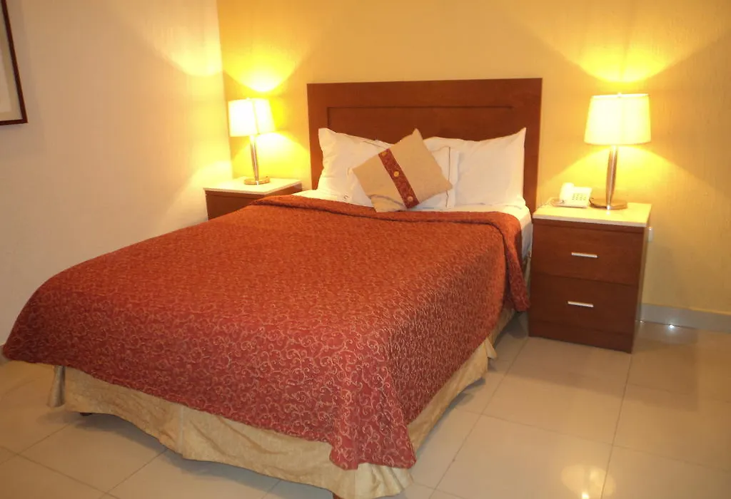 Hotel Fenix-1