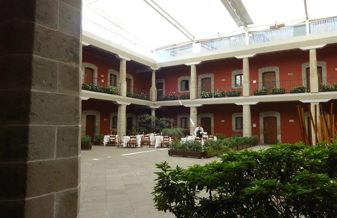 Hotel De Cortes-1