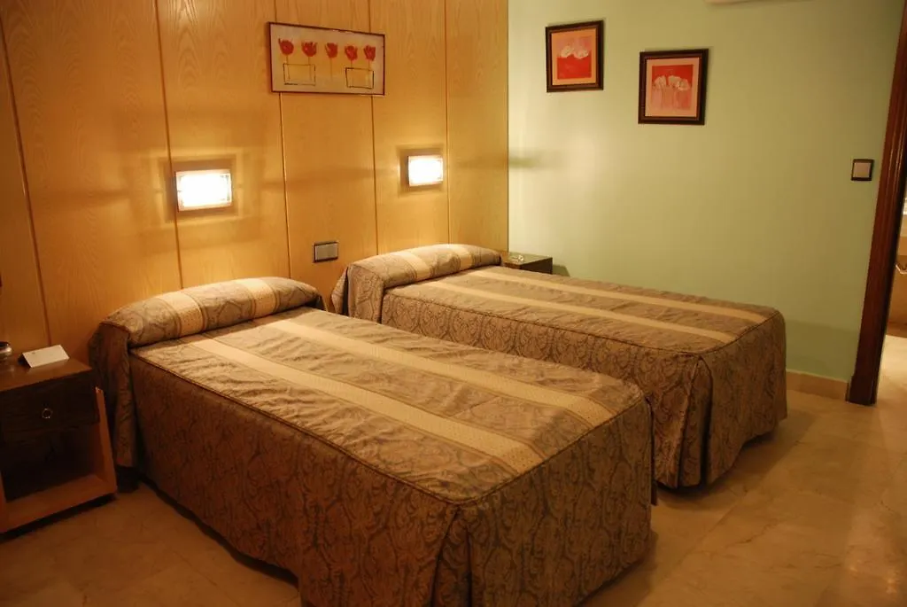 Hostal Los 5 Pinos-1