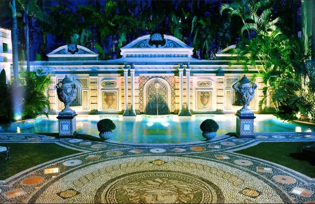The Villa Casa Casuarina-1