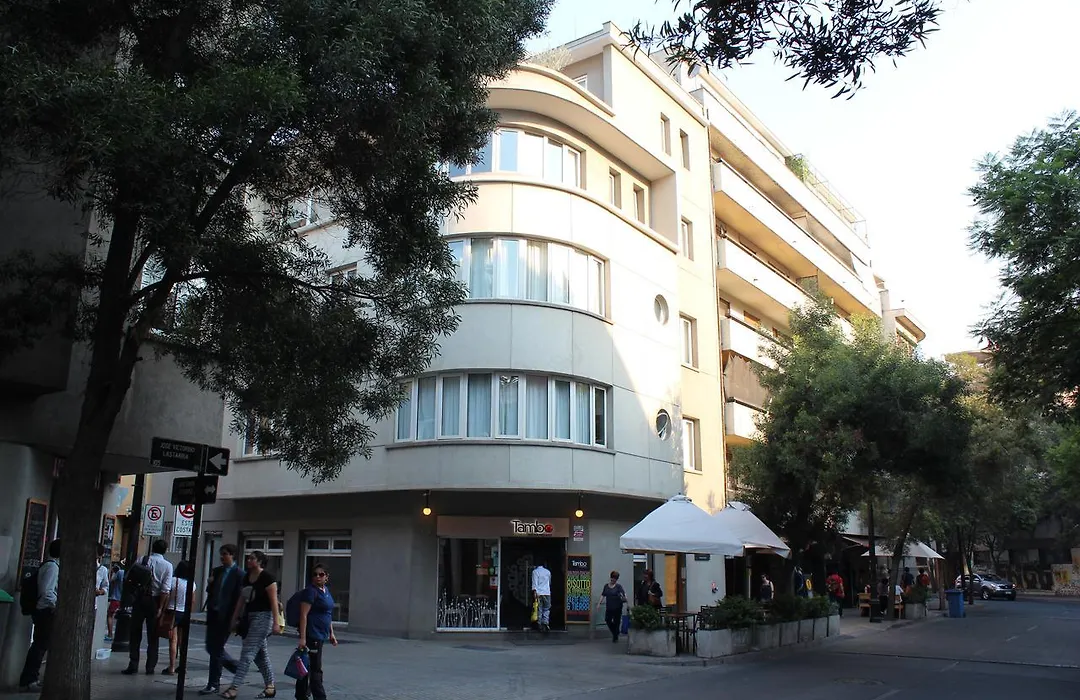 UH Departamento Amoblado Lastarria-1