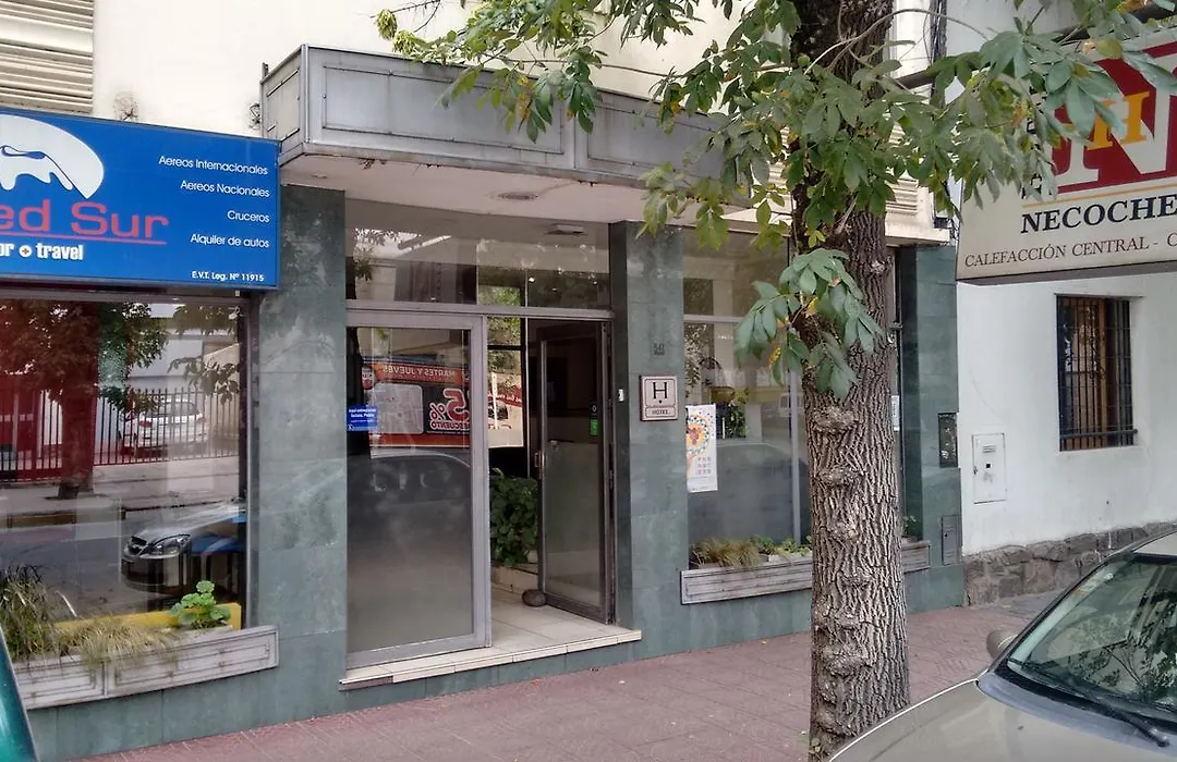 Hotel Necochea-1