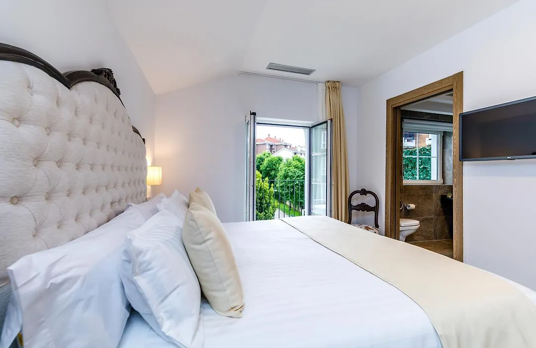 Suite Home Pinares-1