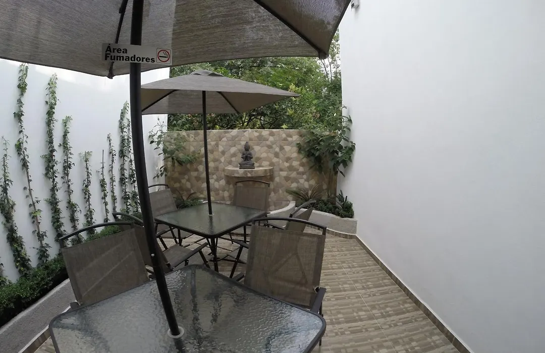 Condesa 185-1