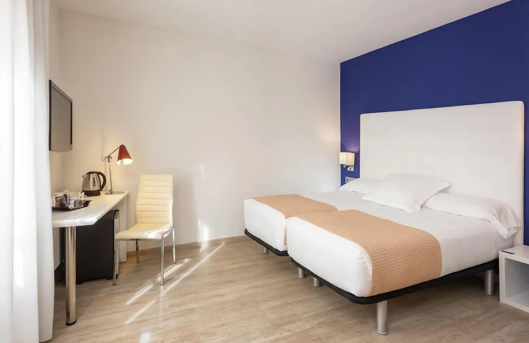 Tryp Ciudad de Alicante Hotel-1