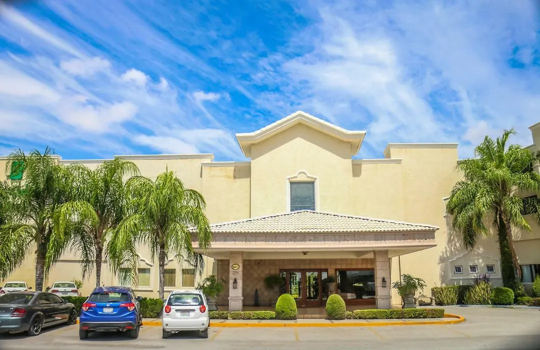 Fresno Galerias-1