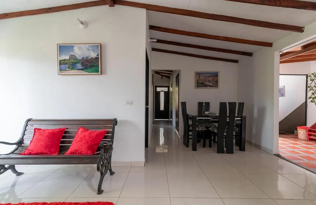 Campo Valdes Park Hostel-1