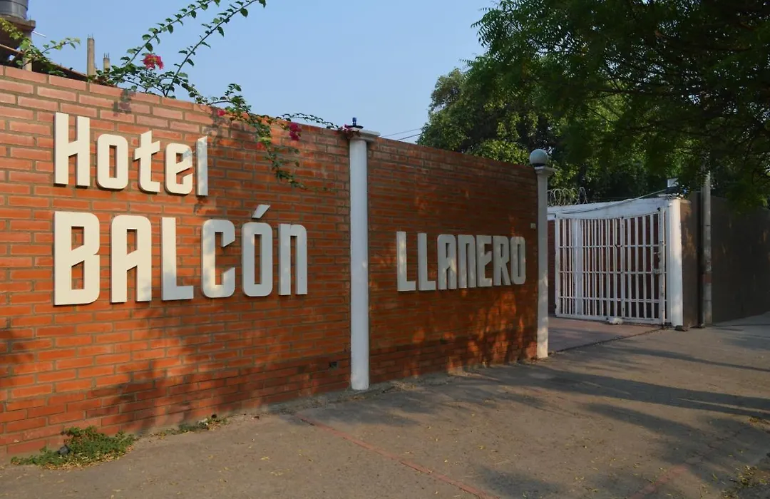 Hotel Balcon Llanero-1