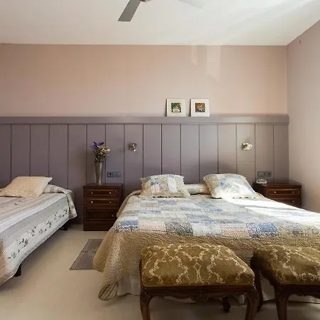 Anita'S Bed And Breakfast-3