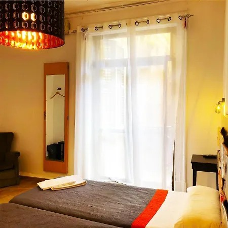 Hostal Portugal-2