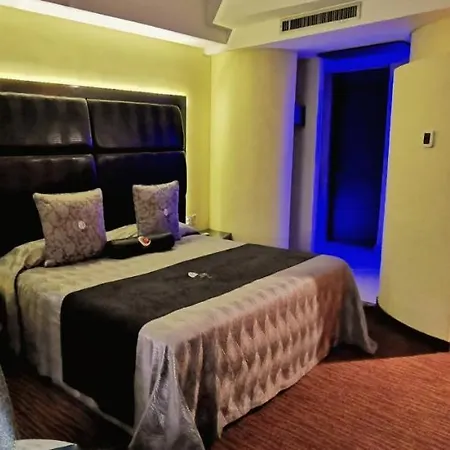Hotel Lua-2