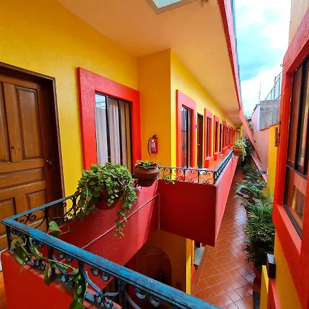 Hotel Suites Del Centro-2