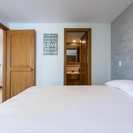 Aptos Alcazar Oviedo By HOUSY HOST-3