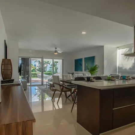 Mareazul Beach Front Condos At playa del Carmen-2