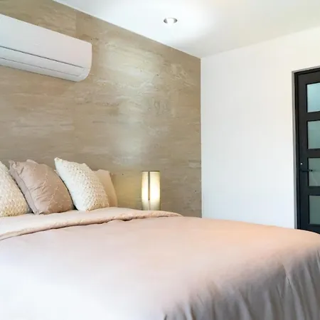 Econosuites Fundidora-2