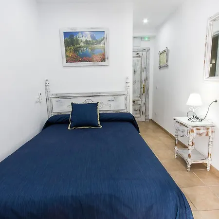 Hostal La Estrella-3