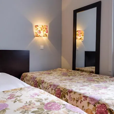 Catolica Hotel-3