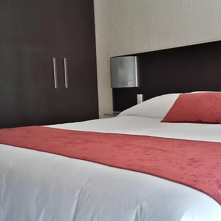 Grupo Kings Suites -Monte Chimborazo 537-3