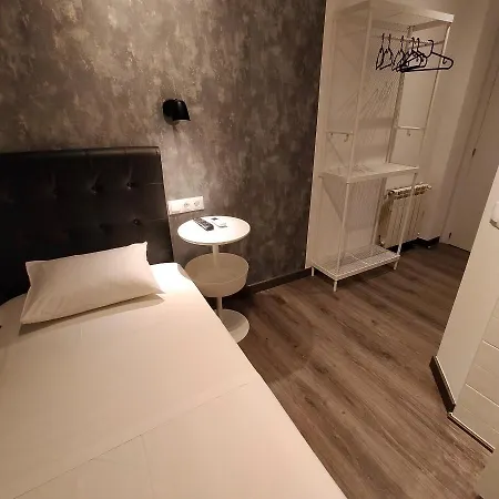 Room Pride-2