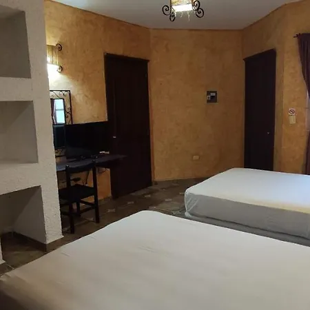 Alux Rooms-2