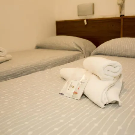 Hotel Montreal-2