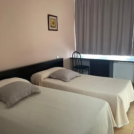 Hostal Asador Julian-3