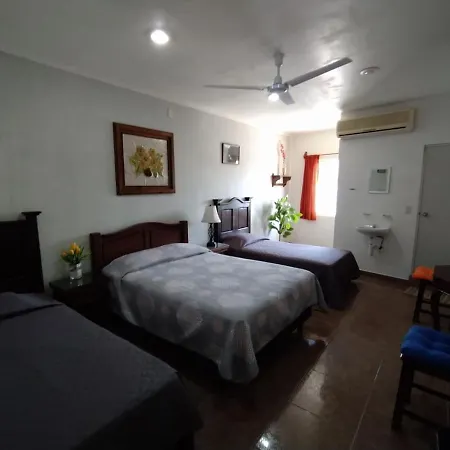 Hostal Cristo Rey-2
