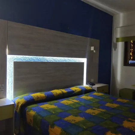 Hotel Gilbert-2