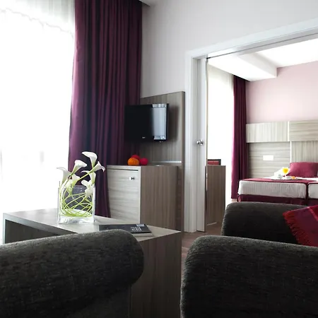 Hotel Serrano-3