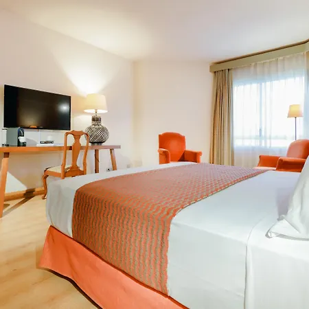 Hesperia Sevilla-3
