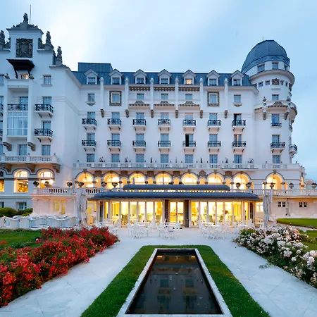 Eurostars Hotel Real-3